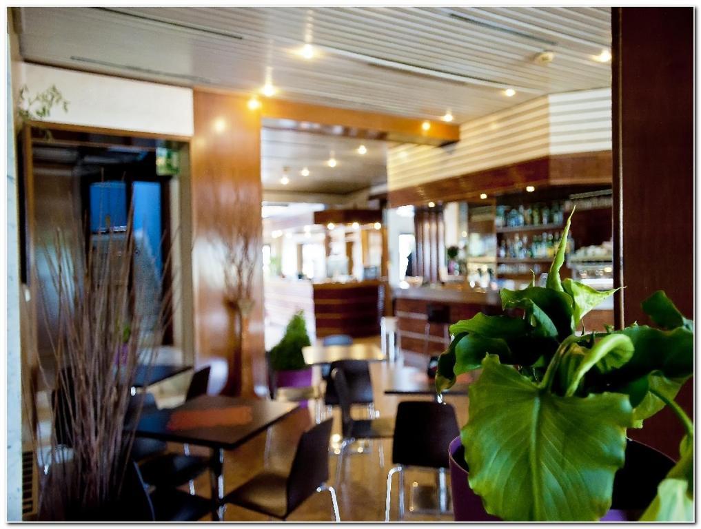 Hotel Veronese Cerignola Εξωτερικό φωτογραφία